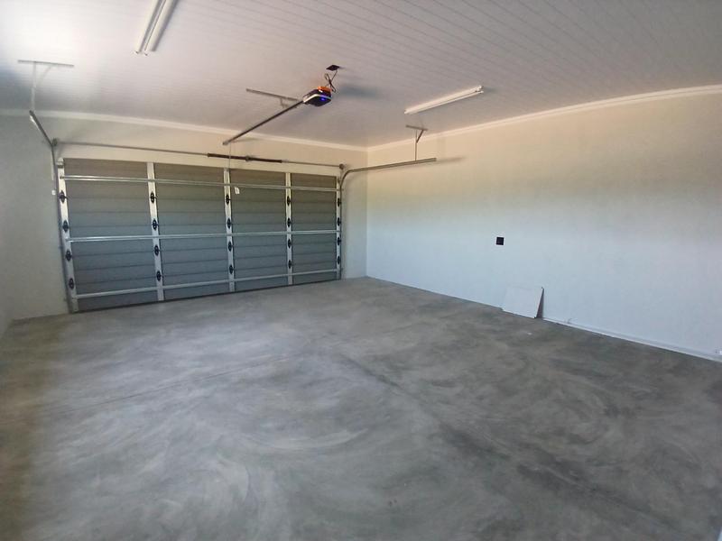 3 Bedroom Property for Sale in Stilbaai Wes Western Cape